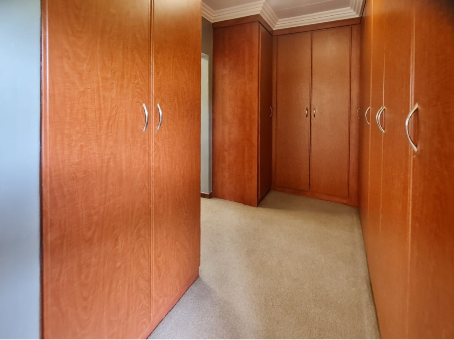 To Let 3 Bedroom Property for Rent in Melodie North West